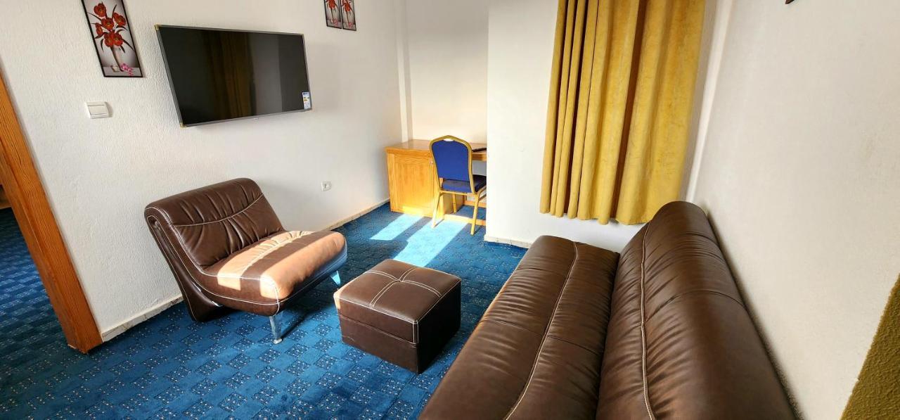 Hotel Le Bon Choix Nouadhibou 外观 照片